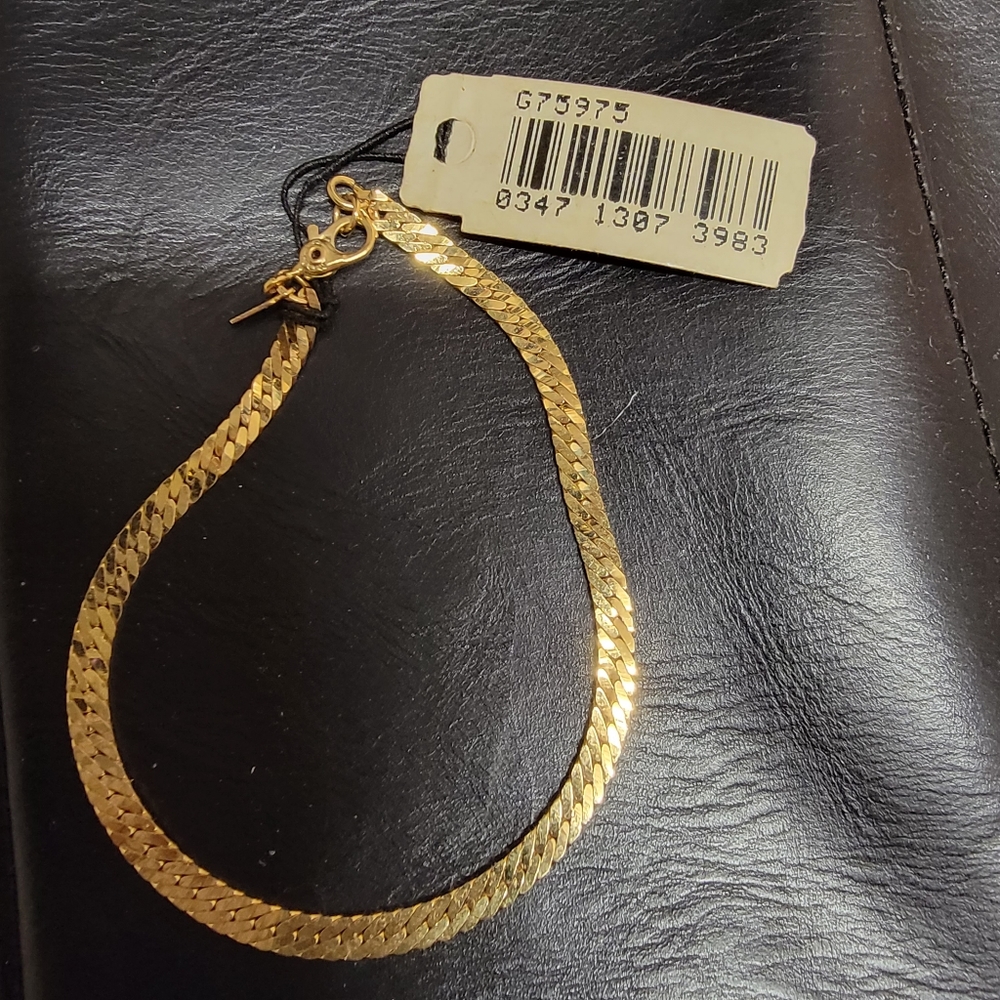 Vintage Monet Bracelet - Picture 2 of 2